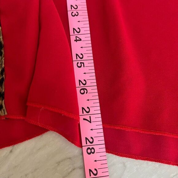 Bluebell red roll tab sleeves blouse size L - Picture 6 of 6